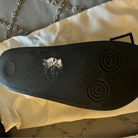 Gucci Blue and Red Striped Sandals - Picture 4 of 10